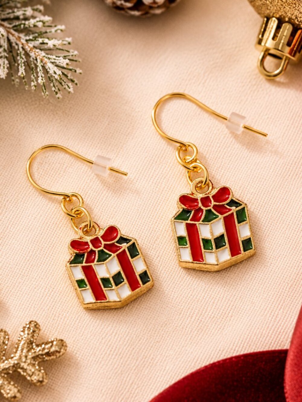 Christmas Gift Box Dangle Earrings Red Green Enamel Present Bow Festive